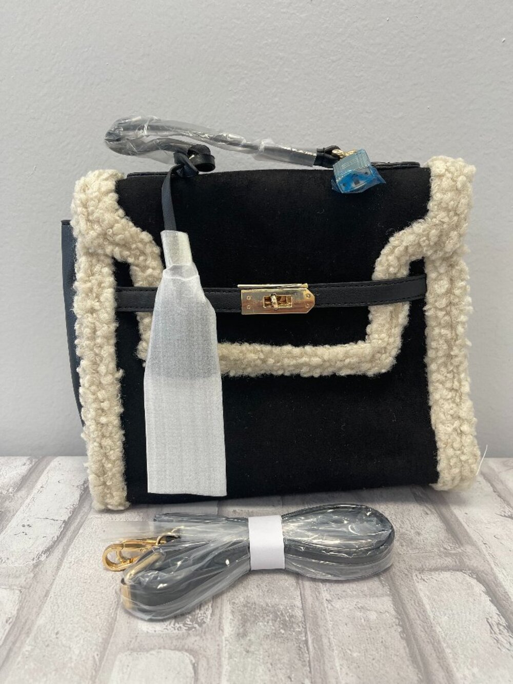 Badgley Mischka Suede & Faux Sherpa Crossbody Satchel in Black - BMH-515 - NWT
